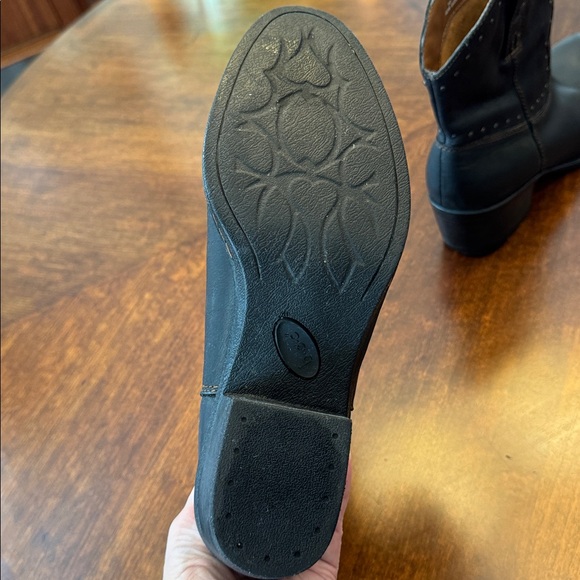 BOC Born Western Ankle Cowboy Boot Leather Studded Accent Chunky Heel Boho 10 - Picture 4 of 5